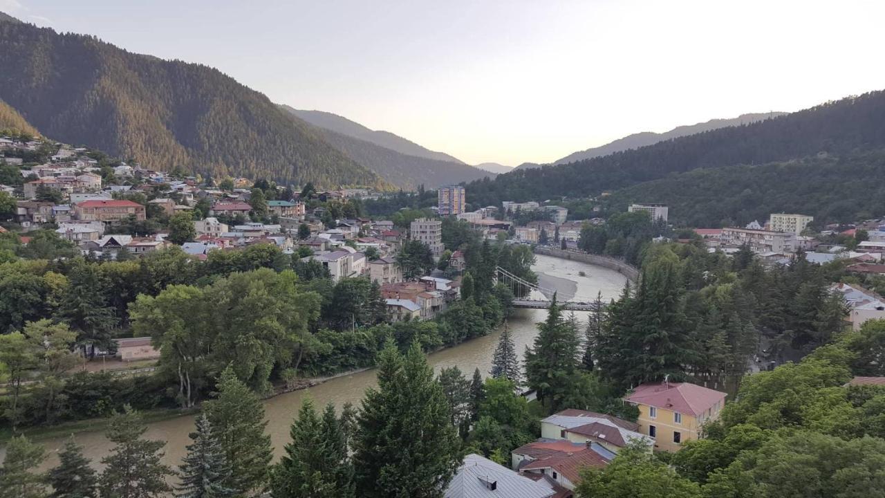 Mtis Kheoba Apartment Borjomi Luaran gambar
